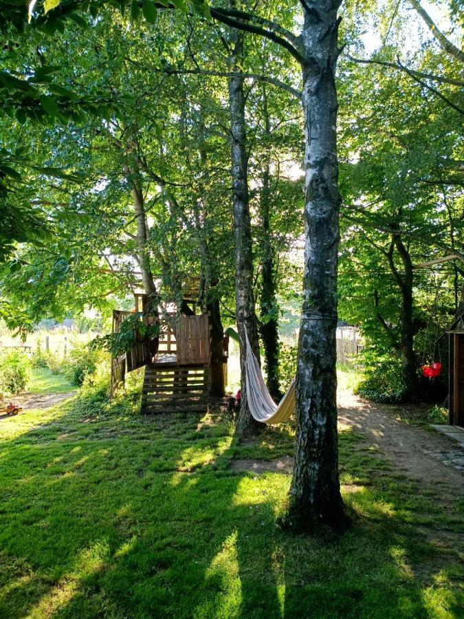 Au Pied Du Trieu, The Glamping Experience Hotel Labroye Bagian luar foto