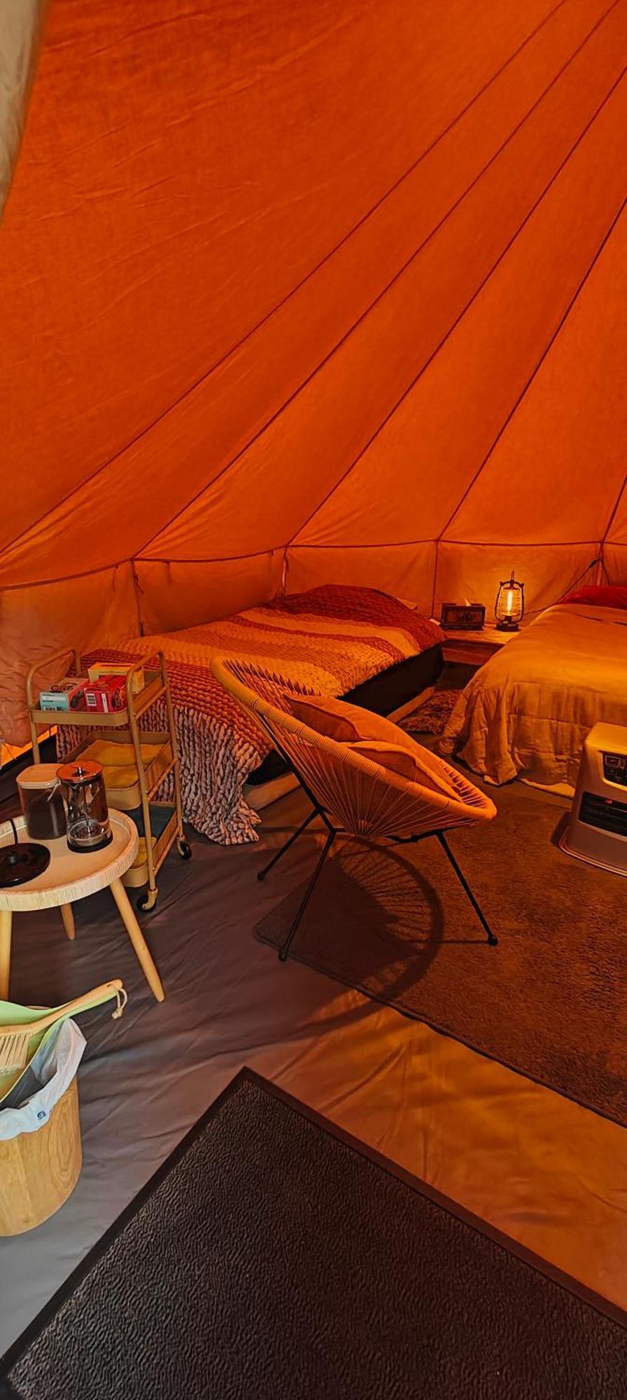 Au Pied Du Trieu, The Glamping Experience Hotel Labroye Bagian luar foto